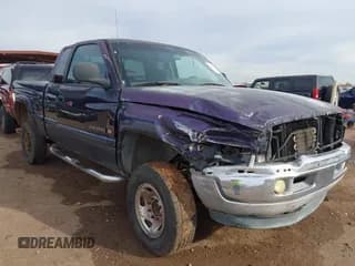 ✅ 1999 Dodge 2500 • VIN: 3B7KF23Z7XG177230 • Lot: 41792664. Listed on IAAI with 441,626 mi. Free auction sales archive from the USA and detailed vehicle history report at DreamBid. Image 1.