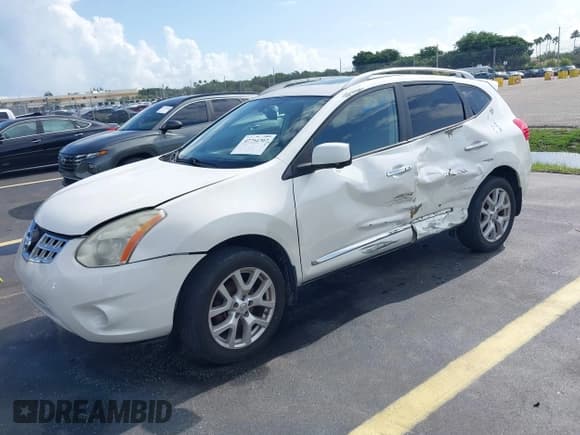 ✅ 2012 Nissan Rogue SL • VIN: JN8AS5MV5CW402779 • Lot: 42754707. Listed on IAAI with 121,492 mi. Free auction sales archive from the USA and detailed vehicle history report at DreamBid. Image 17.