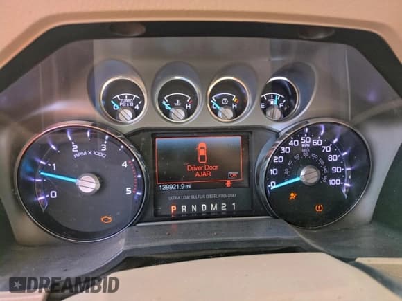 ✅ 2013 Ford F-250 Lariat • VIN: 1FT7W2BT4DEA75390 • Lot: 82786565. Listed on Copart with 138,921 mi. Free auction sales archive from the USA and detailed vehicle history report at DreamBid. Image 9.