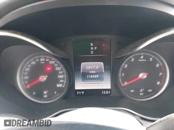 ✅ 2015 Mercedes-Benz C 300 Luxury • VIN: 55SWF4KB9FU016690 • Lot: 42574677. Listed on IAAI with 114,569 mi. Free auction sales archive from the USA and detailed vehicle history report at DreamBid. Image 7.