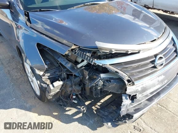 ✅ 2013 Nissan Altima S • VIN: 1N4AL3AP6DC270319 • Lot: 43600739. Wystawiony na IAAI z przebiegiem 158 473 mil. Bezpłatny archiwum sprzedaży aukcyjnych z USA i szczegółowy raport historii pojazdu na DreamBid. Zdjęcie 6.