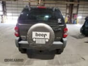 ✅ 2006 Jeep Liberty Sport • VIN: 1J4GL48K46W137297 • Лот: 84189315. Опубликован ранее на Copart с пробегом 104 609 миль. Бесплатный доступ к архиву аукционных продаж из США и подробный отчёт об истории автомобиля на DreamBid. Изображение 6.