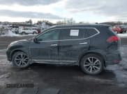 ✅ 2017 Nissan Rogue SV • VIN: JN8AT2MT3HW151178 • Lot: 41419921. Listed on IAAI with 178,235 mi. Free auction sales archive from the USA and detailed vehicle history report at DreamBid. Image 14.