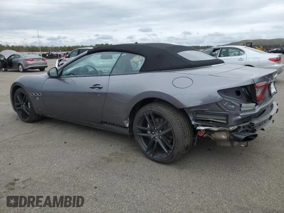 ✅ 2019 Maserati GranTurismo Sport • VIN: ZAM45VMA4K0315806 • Lot: 52621375. Wystawiony na Copart z przebiegiem 12 463 mil. Bezpłatny archiwum sprzedaży aukcyjnych z USA i szczegółowy raport historii pojazdu na DreamBid. Zdjęcie 2.