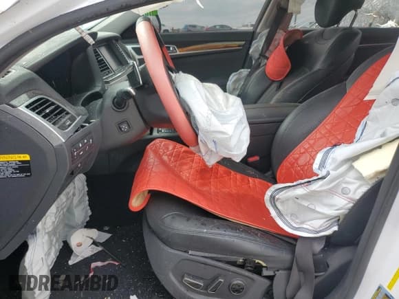 ✅ 2017 Genesis G80 3.8L • VIN: KMHGN4JE5HU191688 • Lot: 51526025. Listed on Copart with 109,842 mi. Free auction sales archive from the USA and detailed vehicle history report at DreamBid. Image 7.