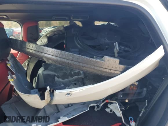 ✅ 2021 Land Rover Range Rover Sport HSE Dynamic • VIN: SALWR2SEXMA750373 • Lot: 45286245. Listed on Copart with 57,634 mi. Free auction sales archive from the USA and detailed vehicle history report at DreamBid. Image 13.