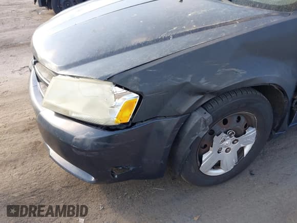 ✅ 2008 Dodge Avenger SE • VIN: 1B3LC46K18N207176 • Лот: 41541078. Опубликован ранее на IAAI с пробегом 193 476 миль. Бесплатный доступ к архиву аукционных продаж из США и подробный отчёт об истории автомобиля на DreamBid. Изображение 6.