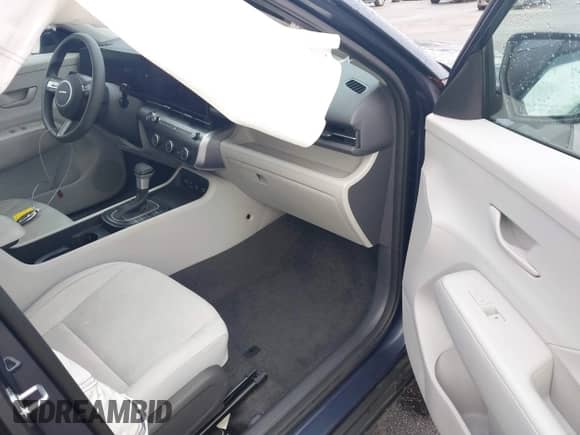 2024 Hyundai Kona SE with VIN KM8HA3AB5RU047737, listed as a IAAI auction lot 43410261 with 27,747 mi miles and . Bid and sale history available at DreamBid. Image 5.