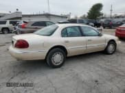✅ 1998 Lincoln Continental • VIN: 1LNFM97V5WY720999 • Лот: 84705054. Опубликован ранее на Copart с пробегом Не указан. Бесплатный доступ к архиву аукционных продаж из США и подробный отчёт об истории автомобиля на DreamBid. Изображение 3.