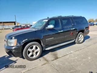 ✅ 2011 Chevrolet Suburban LT • VIN: 1GNSCJE01BR101021 • Lot: 92503235. Wystawiony na Copart z przebiegiem 238 000 mil. Bezpłatny archiwum sprzedaży aukcyjnych z USA i szczegółowy raport historii pojazdu na DreamBid. Zdjęcie 1.