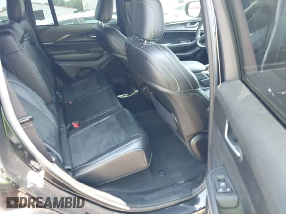 2024 Jeep Grand Cherokee Altitude с VIN 1C4RJHAG5RC252675, выставлен на аукционе IAAI как лот 42613521 с пробегом 8 027 миль миль и . История ставок и продаж доступна на DreamBid. Изображение 8.