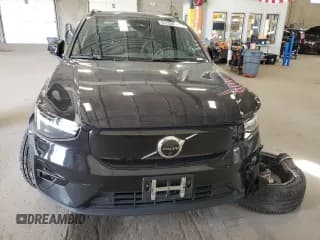 ✅ 2023 Volvo XC40 Ultimate • VIN: YV4ED3UM1P2079859 • Lot: 87256615. Listed on Copart with 20,922 mi. Free auction sales archive from the USA and detailed vehicle history report at DreamBid. Image 5.