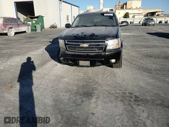 ✅ 2007 Chevrolet Tahoe LS • VIN: 1GNFC13007R253724 • Lot: 92407665. Listed on Copart with Not provided. Free auction sales archive from the USA and detailed vehicle history report at DreamBid. Image 15.