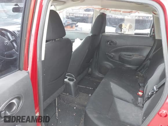 ✅ 2014 Nissan Note S • VIN: 3N1CE2CP5EL385359 • Lot: 41400657. Wystawiony na IAAI z przebiegiem 82 801 mil. Bezpłatny archiwum sprzedaży aukcyjnych z USA i szczegółowy raport historii pojazdu na DreamBid. Zdjęcie 8.