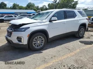 ✅ 2022 Chevrolet Traverse LT Cloth • VIN: 1GNEVGKW8NJ179544 • Lot: 62347825. Wystawiony na Copart z przebiegiem Nie podano. Bezpłatny archiwum sprzedaży aukcyjnych z USA i szczegółowy raport historii pojazdu na DreamBid. Zdjęcie 1.