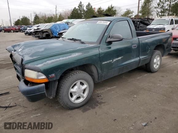 ✅ 1999 Dodge Dakota SLT • VIN: 1B7FL26X8XS161292 • Lot: 83675504. Wystawiony na Copart z przebiegiem 108 515 mil. Bezpłatny archiwum sprzedaży aukcyjnych z USA i szczegółowy raport historii pojazdu na DreamBid. Zdjęcie 1.