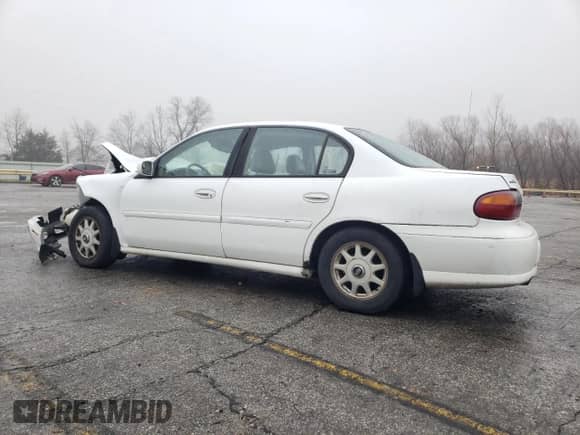1997 Chevrolet Malibu z VIN 1G1ND52M8VY104969, wystawiony jako Copart lot #86100154 z przebiegiem Nie podano mil oraz Szkoda całkowita • Salvage title. Historia ofert i sprzedaży dostępna na DreamBid. Obrazek 2.