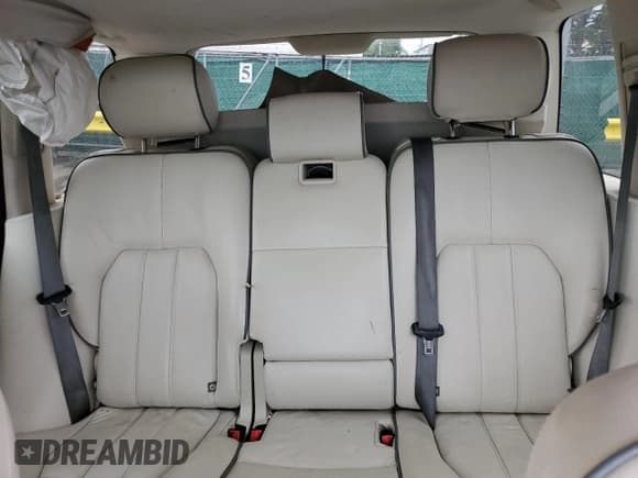 ✅ 2006 Land Rover Range Rover HSE • VIN: SALME154X6A218088 • Лот: 85540985. Опубликован ранее на Copart с пробегом 198 766 миль. Бесплатный доступ к архиву аукционных продаж из США и подробный отчёт об истории автомобиля на DreamBid. Изображение 10.