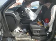 ✅ 2019 Chevrolet Tahoe LS • VIN: 1GNSCAKC3KR167455 • Lot: 63052625. Wystawiony na Copart z przebiegiem Nie podano. Bezpłatny archiwum sprzedaży aukcyjnych z USA i szczegółowy raport historii pojazdu na DreamBid. Zdjęcie 7.