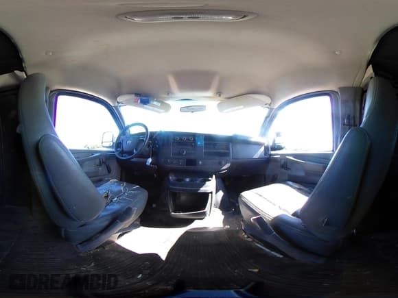 ✅ 2012 GMC Savana • VIN: 1GTW7GCG2C1144185 • Лот: 43008082. Опубликован ранее на IAAI с пробегом 162 729 миль. Бесплатный доступ к архиву аукционных продаж из США и подробный отчёт об истории автомобиля на DreamBid. Изображение 18.