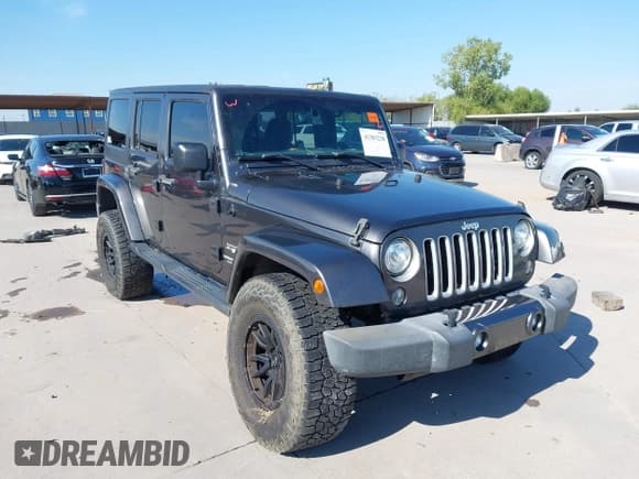 ✅ 2017 Jeep Wrangler Unlimited Sahara • VIN: 1C4BJWEG8HL599349 • Lot: 43383238. Listed on IAAI with 114,754 mi. Free auction sales archive from the USA and detailed vehicle history report at DreamBid. Image 1.