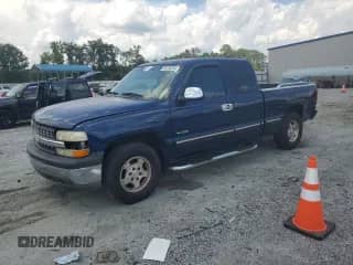 ✅ 2000 Chevrolet Silverado 1500 LS • VIN: 2GCEC19T6Y1353598 • Lot: 69138245. Wystawiony na Copart z przebiegiem 236 039 mil mil. Skorzystaj z bezpłatnego archiwum sprzedaży aukcyjnych z USA i zobacz szczegółowy raport historii pojazdu na DreamBid. Zdjęcie 1.