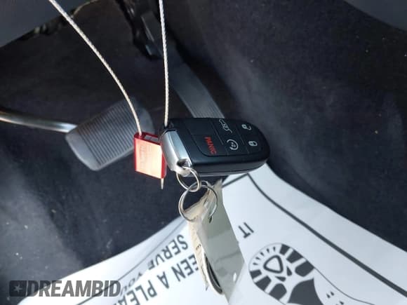 ✅ 2016 Jeep Grand Cherokee Limited • VIN: 1C4RJEBG6GC368560 • Lot: 43522007. Listed on IAAI with 94,275 mi. Free auction sales archive from the USA and detailed vehicle history report at DreamBid. Image 11.