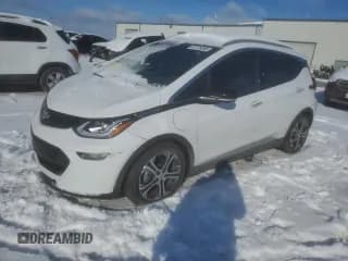 ✅ 2021 Chevrolet Bolt EV Premier • VIN: 1G1FZ6S03M4110032 • Lot: 87728345. Wystawiony na Copart z przebiegiem 34 248 mil. Bezpłatny archiwum sprzedaży aukcyjnych z USA i szczegółowy raport historii pojazdu na DreamBid. Zdjęcie 1.