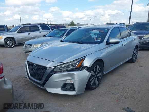 ✅ 2019 Nissan Altima SV • VIN: 1N4BL4DV0KN309217 • Lot: 43728635. Wystawiony na IAAI z przebiegiem 206 864 mil. Bezpłatny archiwum sprzedaży aukcyjnych z USA i szczegółowy raport historii pojazdu na DreamBid. Zdjęcie 2.