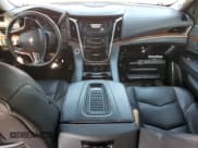 ✅ 2019 Cadillac Escalade Luxury • VIN: 1GYS4BKJ0KR202408 • Лот: 67361165. Опубликован ранее на Copart с пробегом 173 932 миль. Бесплатный доступ к архиву аукционных продаж из США и подробный отчёт об истории автомобиля на DreamBid. Изображение 8.