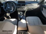 ✅ 2015 BMW 3 Series 328i xDrive • VIN: WBA3B3C50FF548891 • Лот: 84816605. Опубликован ранее на Copart с пробегом 41 631 миль. Бесплатный доступ к архиву аукционных продаж из США и подробный отчёт об истории автомобиля на DreamBid. Изображение 8.