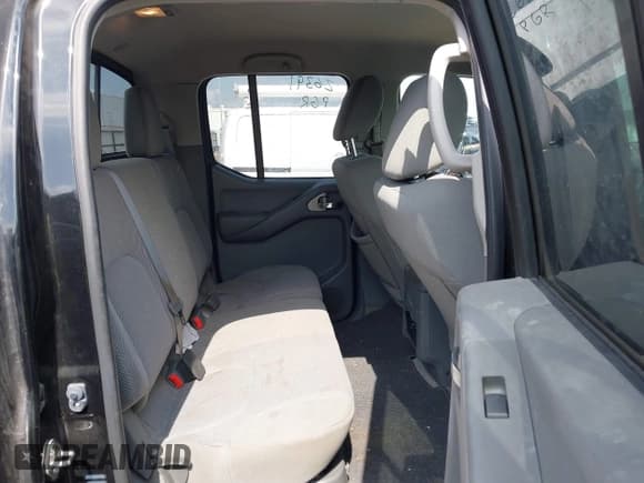 ✅ 2018 Nissan Frontier SV • VIN: 1N6AD0EV3JN707270 • Lot: 42421384. Listed on IAAI with 136,291 mi. Free auction sales archive from the USA and detailed vehicle history report at DreamBid. Image 8.