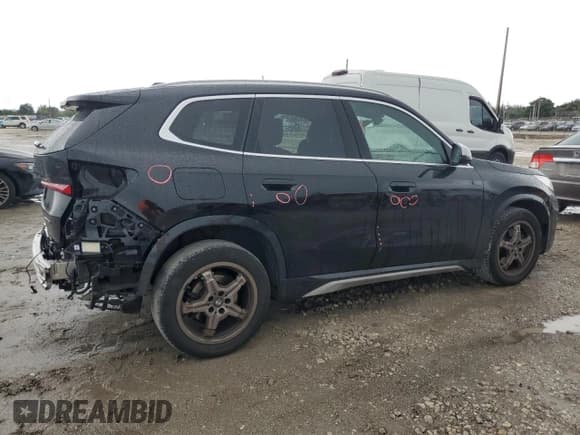 ✅ 2023 BMW X1 xDrive28i • VIN: WBX73EF0XP5W90589 • Lot: 86064185. Listed on Copart with 48,934 mi. Free auction sales archive from the USA and detailed vehicle history report at DreamBid. Image 3.