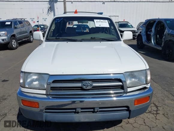 ✅ 1998 Toyota 4Runner SR5 • VIN: JT3GN86R5W0057330 • Lot: 41970134. Wystawiony na IAAI z przebiegiem 252 753 mil. Bezpłatny archiwum sprzedaży aukcyjnych z USA i szczegółowy raport historii pojazdu na DreamBid. Zdjęcie 12.