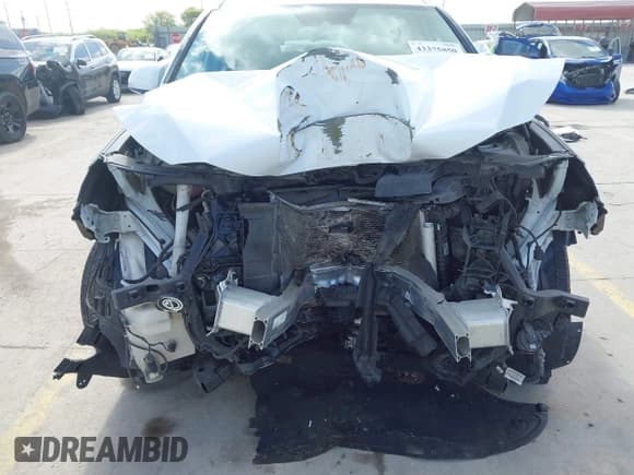 ✅ 2021 Hyundai Santa Fe SEL • VIN: 5NMS24AJ8MH326510 • Lot: 43375850. Wystawiony na IAAI z przebiegiem 53 485 mil. Bezpłatny archiwum sprzedaży aukcyjnych z USA i szczegółowy raport historii pojazdu na DreamBid. Zdjęcie 6.