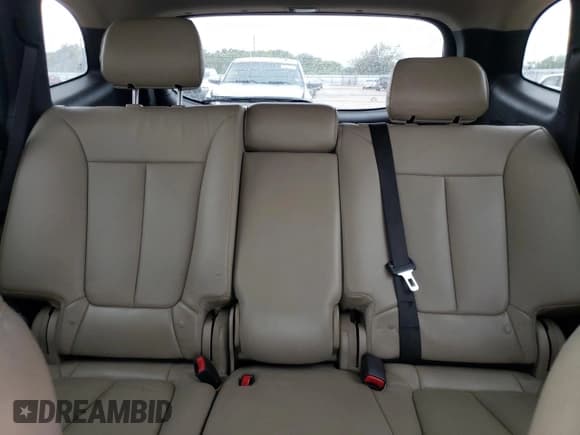 ✅ 2012 Hyundai Santa Fe Limited • VIN: 5XYZK4AG6CG110778 • Lot: 69934314. Listed on Copart with 172,850 mi. Free auction sales archive from the USA and detailed vehicle history report at DreamBid. Image 10.