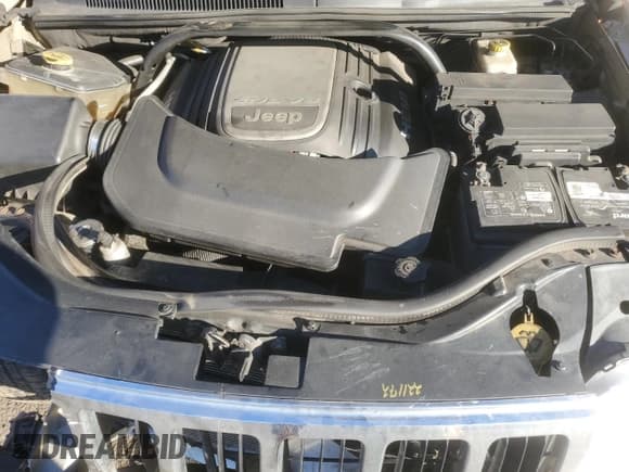 ✅ 2007 Jeep Grand Cherokee Limited • VIN: 1J8HR58277C589917 • Лот: 84746515. Опубликован ранее на Copart с пробегом 215 633 миль. Бесплатный доступ к архиву аукционных продаж из США и подробный отчёт об истории автомобиля на DreamBid. Изображение 11.