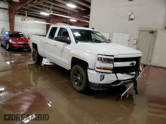✅ 2018 Chevrolet Silverado 1500 LT • VIN: 1GCVKREC5JZ319155 • Lot: 85925474. Wystawiony na Copart z przebiegiem 96 353 mil. Bezpłatny archiwum sprzedaży aukcyjnych z USA i szczegółowy raport historii pojazdu na DreamBid. Zdjęcie 11.
