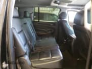 ✅ 2015 Chevrolet Suburban LT • VIN: 1GNSKJKC1FR625082 • Lot: 63409584. Wystawiony na Copart z przebiegiem 220 627 mil. Bezpłatny archiwum sprzedaży aukcyjnych z USA i szczegółowy raport historii pojazdu na DreamBid. Zdjęcie 11.