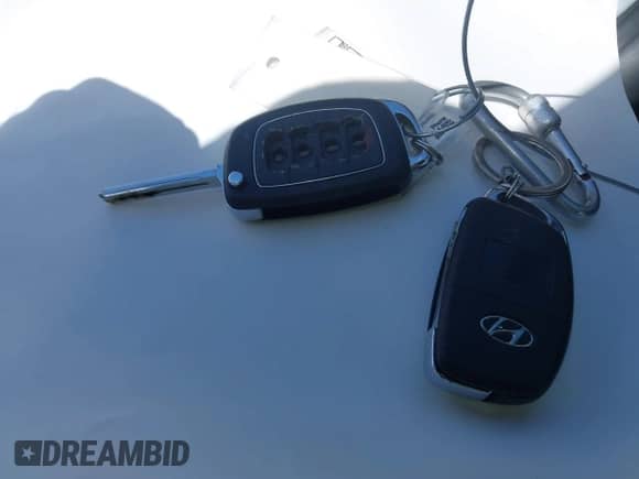 2017 Hyundai Sonata Sport with VIN 5NPE34AB5HH559661, listed as a IAAI auction lot 42489745 with 95,090 mi miles and . Bid and sale history available at DreamBid. Image 11.