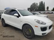 ✅ 2017 Porsche Cayenne S E-Hybrid • VIN: WP1AE2A2XHLA75671 • Lot: 76419144. Listed on Copart with 98,898 mi. Free auction sales archive from the USA and detailed vehicle history report at DreamBid. Image 4.