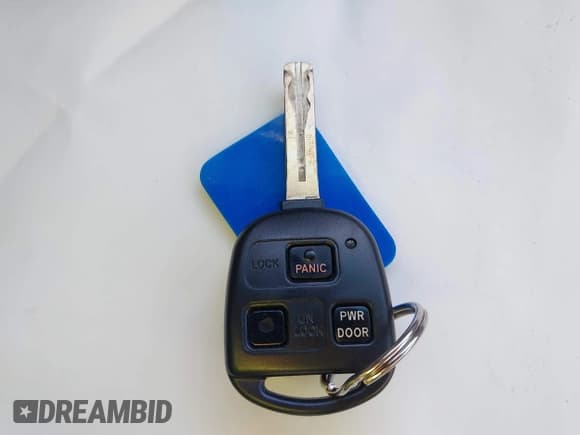 ✅ 2007 Lexus RX 350 • VIN: 2T2HK31U37C002725 • Lot: 43297918. Listed on IAAI with 321,625 mi. Free auction sales archive from the USA and detailed vehicle history report at DreamBid. Image 11.