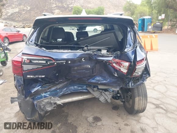 ✅ 2022 Kia Seltos S • VIN: KNDEU2AA0N7317661 • Lot: 43316952. Listed on IAAI with 59,672 mi. Free auction sales archive from the USA and detailed vehicle history report at DreamBid. Image 16.