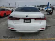 ✅ 2022 BMW 7 Series 740i • VIN: WBA7T2C08NCJ55251 • Лот: 61623155. Опубликован ранее на Copart с пробегом 32 184 миль. Бесплатный доступ к архиву аукционных продаж из США и подробный отчёт об истории автомобиля на DreamBid. Изображение 6.