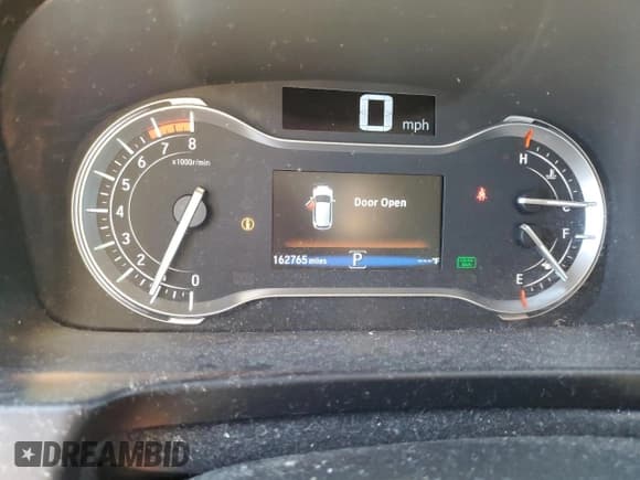 ✅ 2018 Honda Pilot EX-L • VIN: 5FNYF5H51JB032523 • Lot: 86629865. Listed on Copart with 162,765 mi. Free auction sales archive from the USA and detailed vehicle history report at DreamBid. Image 9.