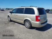 ✅ 2012 Chrysler Town & Country Touring L • VIN: 2C4RC1CG9CR124582 • Lot: 43161401. Wystawiony na IAAI z przebiegiem 130 516 mil. Bezpłatny archiwum sprzedaży aukcyjnych z USA i szczegółowy raport historii pojazdu na DreamBid. Zdjęcie 3.