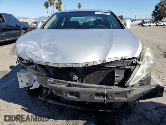 2013 Hyundai Sonata GLS z VIN 5NPEB4AC9DH773767, wystawiony jako Copart lot #85410395 z przebiegiem Nie podano mil oraz Szkoda całkowita • Salvage title. Historia ofert i sprzedaży dostępna na DreamBid. Obrazek 5.