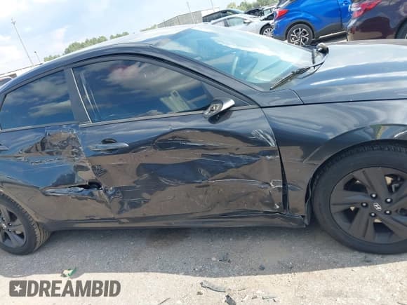 ✅ 2021 Hyundai Elantra SEL • VIN: 5NPLM4AG2MH051822 • Лот: 43142668. Опубликован ранее на IAAI с пробегом 79 551 миль. Бесплатный доступ к архиву аукционных продаж из США и подробный отчёт об истории автомобиля на DreamBid. Изображение 6.