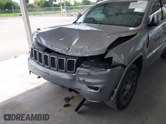 ✅ 2018 Jeep Grand Cherokee Limited • VIN: 1C4RJEBG3JC281304 • Lot: 42457057. Listed on IAAI with 155,019 mi. Free auction sales archive from the USA and detailed vehicle history report at DreamBid. Image 6.
