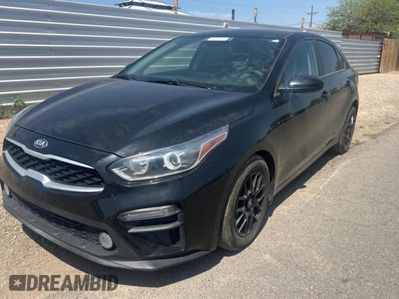 ✅ 2019 Kia Forte LXS • VIN: 3KPF24ADXKE097618 • Lot: 68543445. Wystawiony na Copart z przebiegiem 74 091 mil. Bezpłatny archiwum sprzedaży aukcyjnych z USA i szczegółowy raport historii pojazdu na DreamBid. Zdjęcie 2.